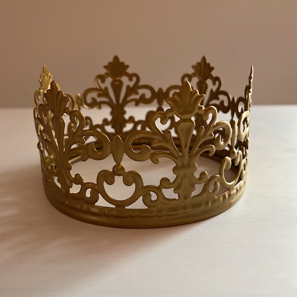 Gold Crown Cake Topper - Picture 2 of 3